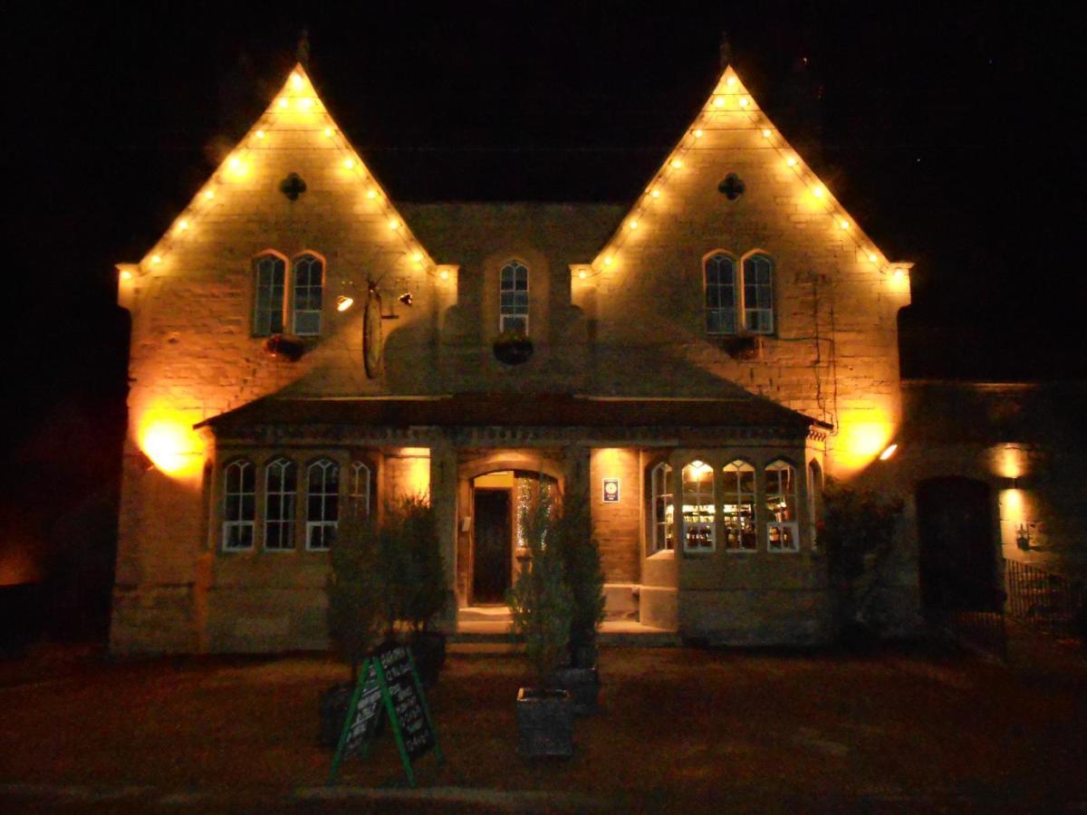 Willoughby Arms 호텔 Little Bytham 외부 사진
